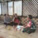 Babinkamtibmas bersinergi dengan Babinsa Sambangi Warga dan Berikan Imbauan Kamtibmas