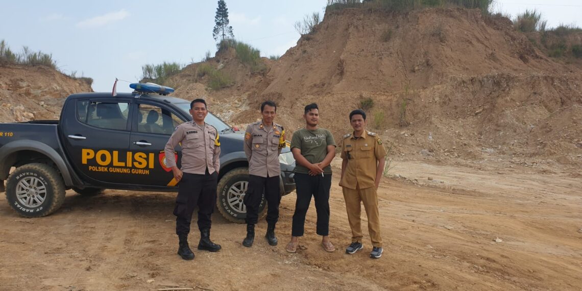 Kapolsek Gunungguruh Jalin Komunikasi Dengan Kepala Desa