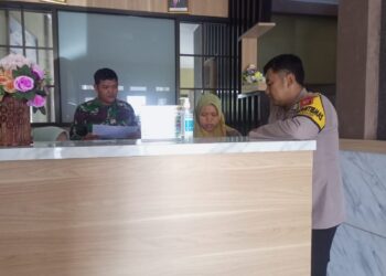 SINERGITAS TNI-POLRI DALAM PEMANTAUAN PERKEMBANGAN DESA PARUNGSEAH