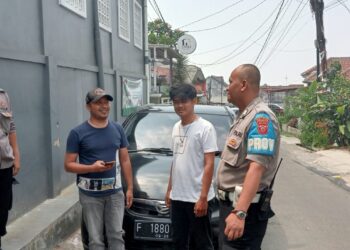 Berikan Rasa Aman, Polsek Citamiang Patroli Dialogis Sambangi Warga.