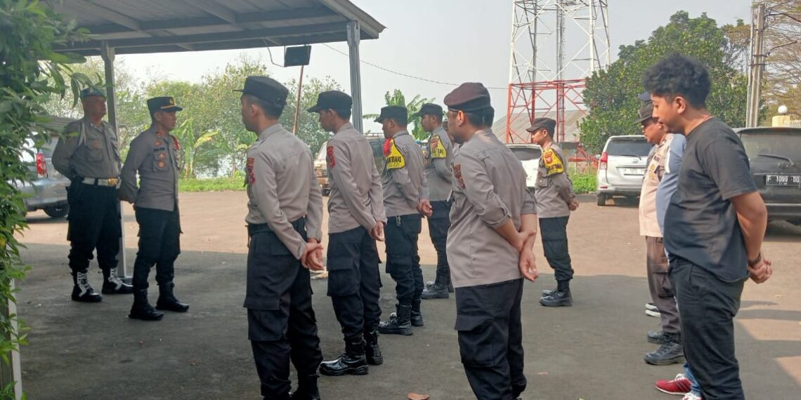 Polsek Citamiang Gelar Apel Pagi Sebagai Bentuk Kedisiplinan.