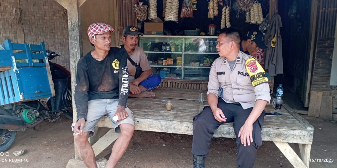 BHABINKAMTIBMAS POLSEK GUNUNGGURUH JALIN SILATURAHMI DENGAN WARGA BINAAN