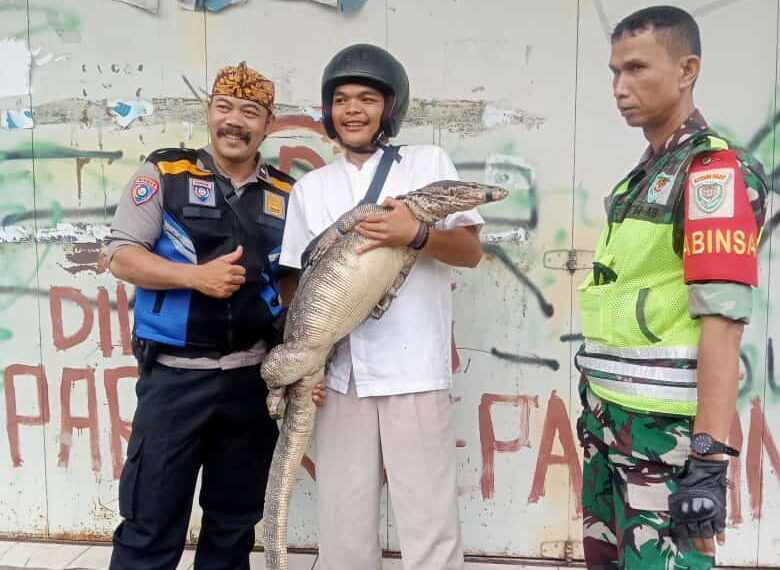 Datangi Warga Langsung, Babinkamtibmas Berikan Himbauan Gukamtibmas