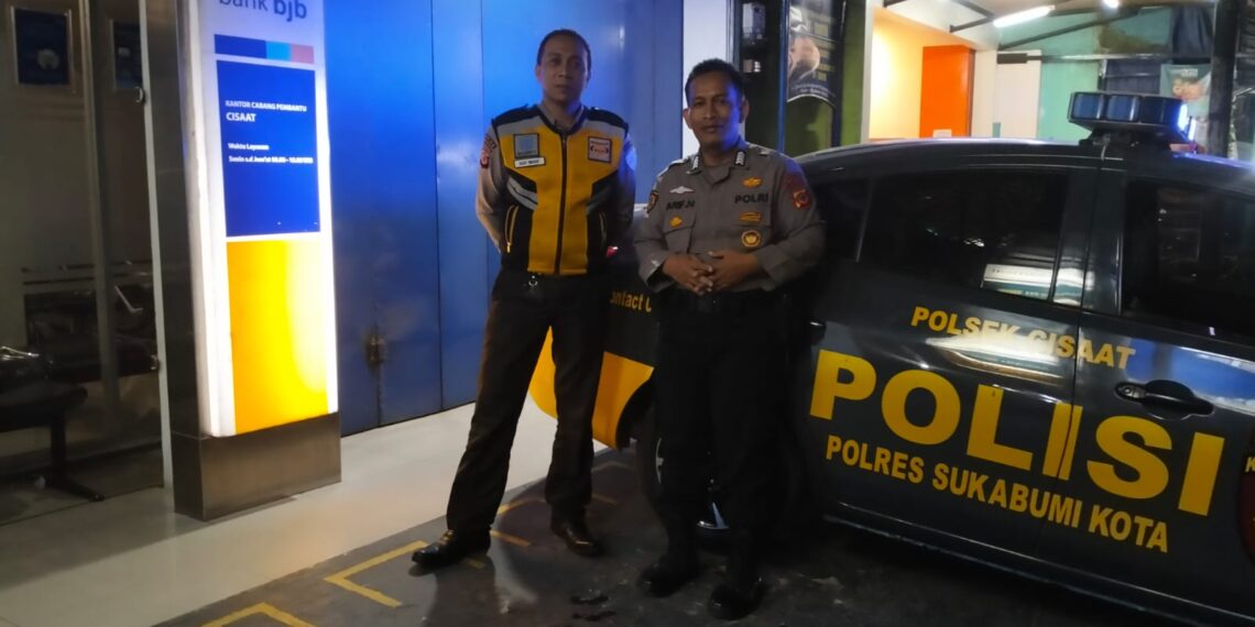 Unit Samapta Polsek Cisaat  Polres Sukabumi Kota  Rutin Laksanakan Patroli Malam Hari