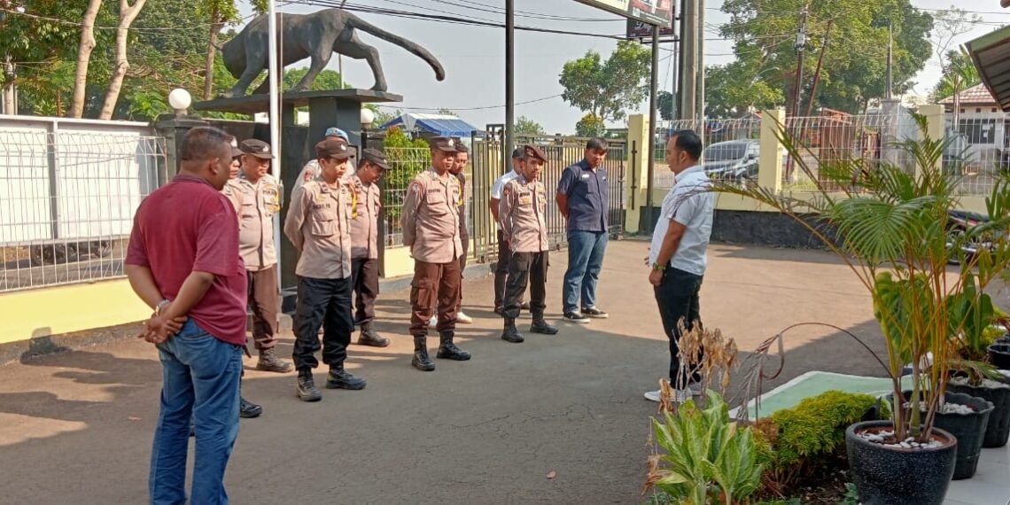Polsek Citamiang Gelar Apel Pagi Sebagai Bentuk Kedisiplinan.