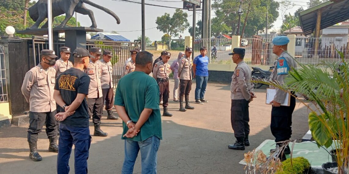 Gelar Apel Pagi Polsek Citamiang Sebagai Bentuk Kedisiplinan.