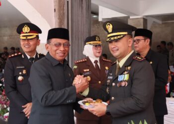 Ketua DPRD Kota Sukabumi Hadiri Upacara Peringatan HUT TNI ke-78