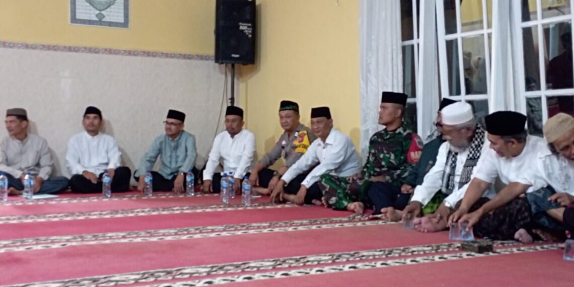 Bhabinkamtibmas Polsek Cikole Hadiri Peringatan Maulid Nabi