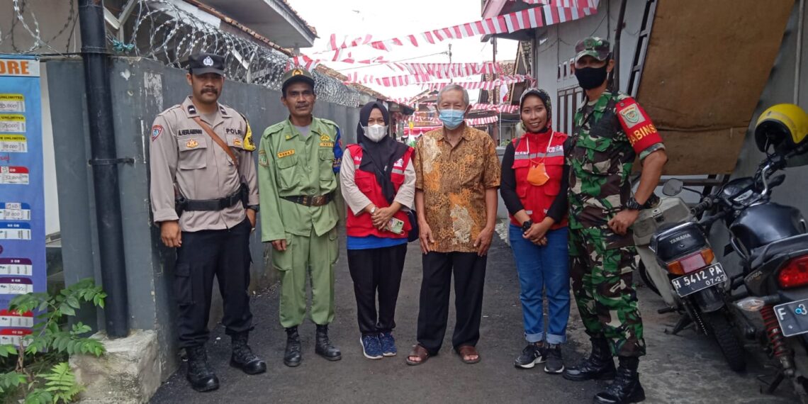 Datangi Warga Langsung, Babinkamtibmas Berikan Himbauan Gukamtibmas