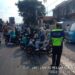 Antisipasi Kemacetan, polsek sukalarang Gelar Gatur Sore Bubaran Karyawan PT. Pratama Industri Dan PT. Gsi II