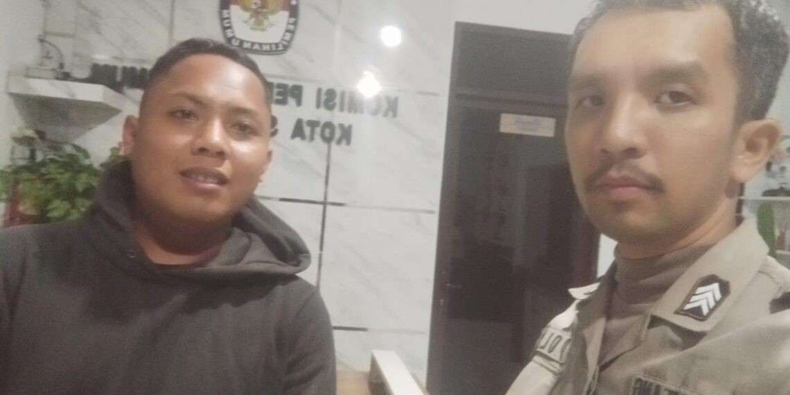 Polsek Citamiang Ploting Personil Amankan Gudang Logistik KPU Kota Sukabumi 24 Jam.