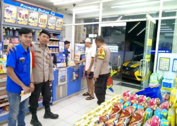 Patroli Malam Kontrol Minimarket, Polsek Sukalarang Anggota Samapta