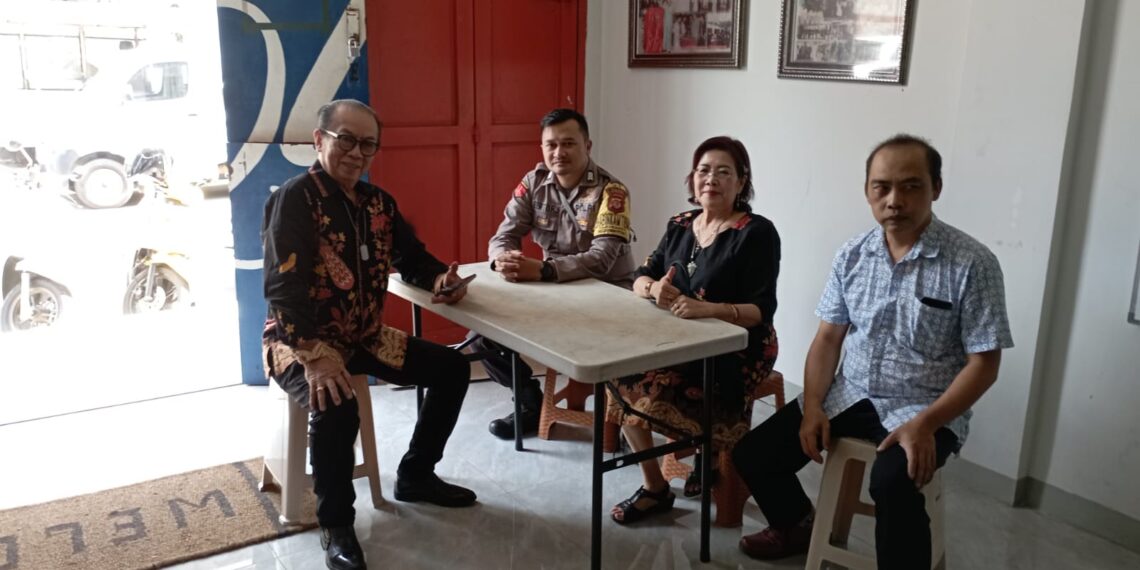 Lakukan Program Minggu Kasih Pengamanan Ibadah Gereja GBI Bhayangkara Polsek Kebon Pedes