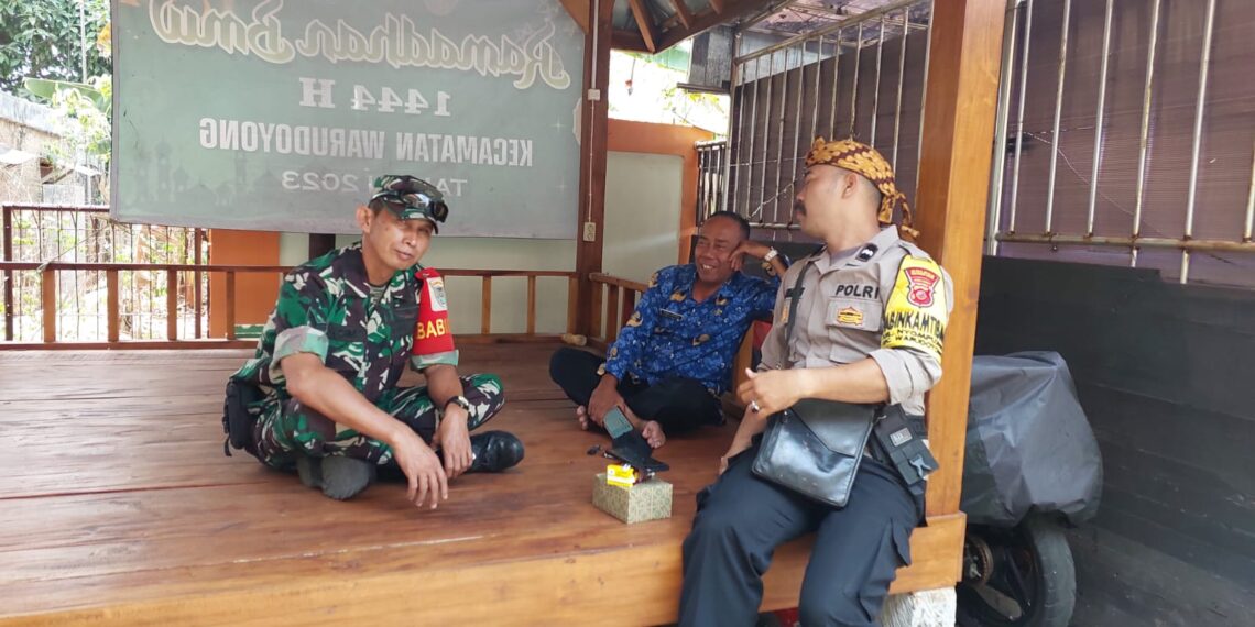 Datangi Warga Langsung, Babinkamtibmas Berikan Himbauan Gukamtibmas