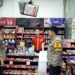 Polisi Polsek Sukalarang Laksanakan Patroli Dialogis Malam Kontrol Minimarket