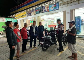 Unit Samapta Polsek Lembursitu Lakukan Patroli Malam