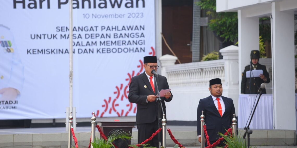 Upacara Hari Pahlawan di Balai Kota Sukabumi