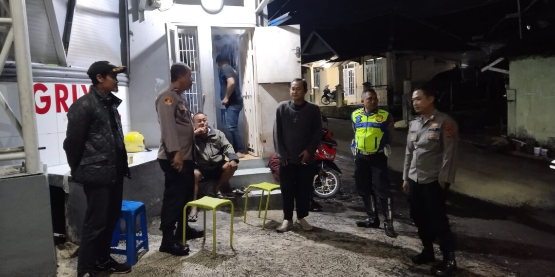 Unit Samapta Polsek Cikole Laksanakan Patroli Wilayah