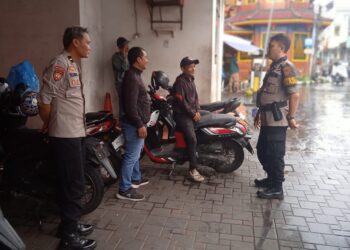 Anggota Samapta Polsek Warudoyong Laksanakan Patroli dialogis di Siang Hari