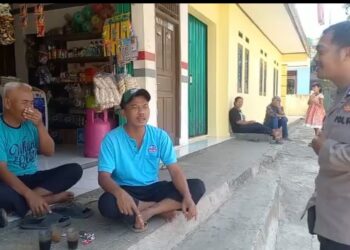 Berikan Imbauan Kamtibmas Kepada Masyarakat Jelang Pemilu Tahun 2024 Bhabinkamtibmas Polsek Cibeureum Polres Sukabumi Kota
