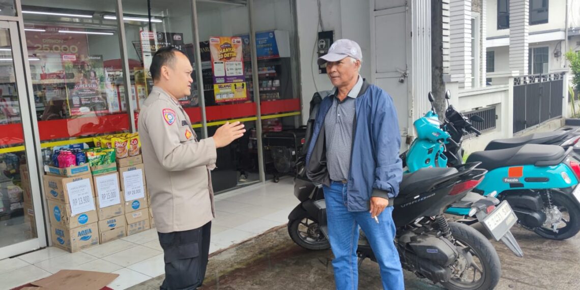 Tingkatkan Patroli Sambangi Tempat-Tempat Keramaian Bhabinkamtibmas Polsek Sukaraja