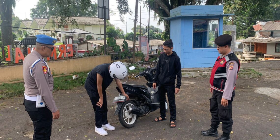 Lakukan Patroli Sasaran Knalpot Yang Tidak Sesuai Standar Polsek Sukabumi Antisipasi Knalpot Tidak Sesuai Standar