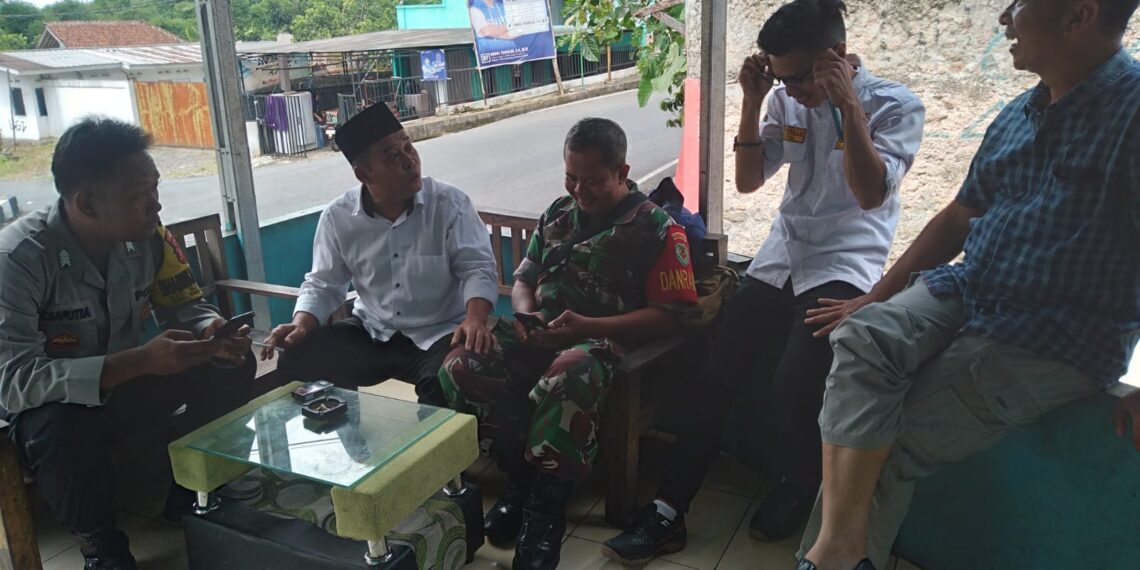 Wujudkan Kamtibmas Yang Aman dan Kondusif Polsek Warudoyong Silaturahmi Kepada Warga