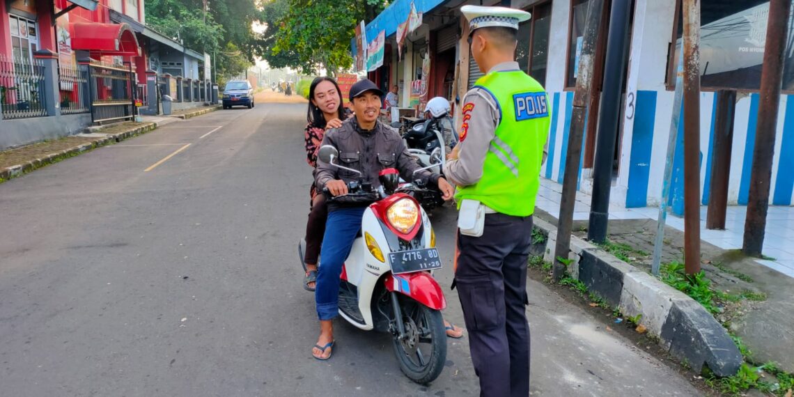 Optimalisasi Giat Dikmas Lantas Unti Lantas Polsek Warudoyong Sosialisasikan Pemberlakuan ETLE