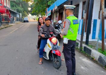 Optimalisasi Giat Dikmas Lantas Unti Lantas Polsek Warudoyong Sosialisasikan Pemberlakuan ETLE