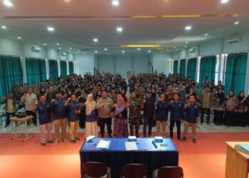 Hadiri Acara Pelantikan Kelompok Penyelenggara Pemungutan Suara (KPPS) Tingkat Kelurahan Warudoyong Ta 2024 Bhabinkamtibmas Kel Benteng