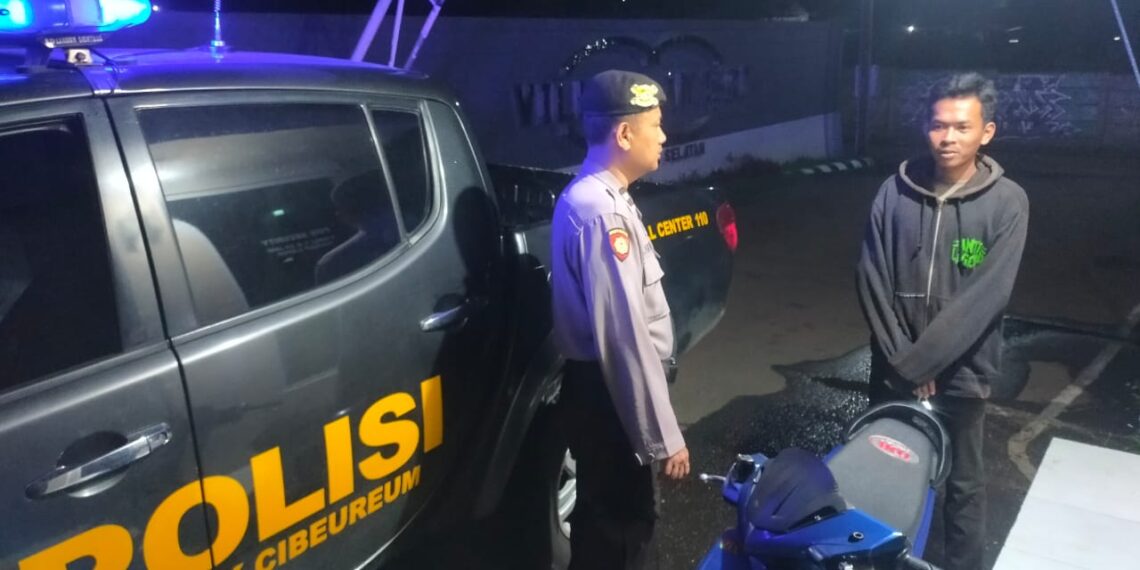 Cegah Gangguan Kamtibmas Polsek Cibeureum Pertajam Patroli Malam Hari