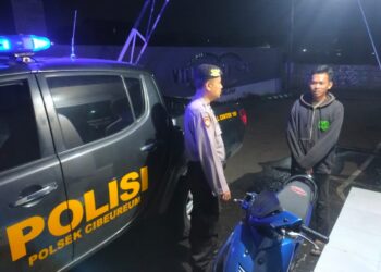 Cegah Gangguan Kamtibmas Polsek Cibeureum Pertajam Patroli Malam Hari