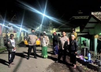 Polsek Sukaraja Tingkatkan Patroli Strong Point Antisipasi Gangguan Kamtibmas Di Malam Hari
