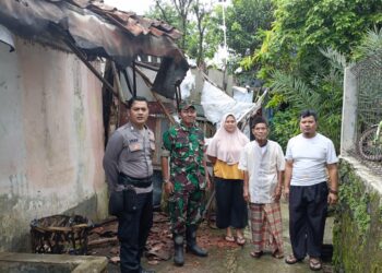 Dekati warga Babinkamtibmas bersinergi dengan Babinsa Sambangi Warga dan Berikan Imbauan Kamtibmas