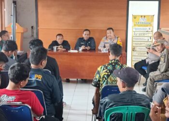 Ciptakan Situasi Kamtibmas Kondusif Dengan Cara Tatap Muka Sambil Dialogis, Kapolsek Cisaat