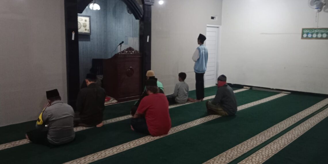 Shalat Subuh Berjamaah Bhabinkamtibmas Polsek Polsek Citamiang Polres Sukabumi Kota.