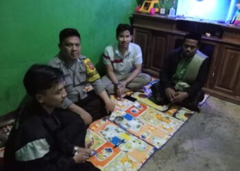 Bhabinkamtibmas Polsek Sukaraja Sampaikan Pesan Kamtibmas