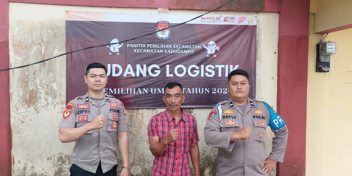 Kontrol Gudang Logistic Polsek Kadudampit Laksanakan Patroli