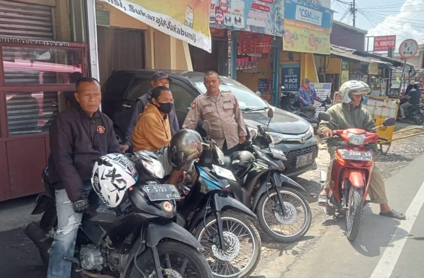 Dalam Menciptakan Situasi Keamanan Dan Ketertiban Masyarakat Yang Aman Kondusif, Polsek Sukaraja Rutin Laksanakan Patroli Dialogis