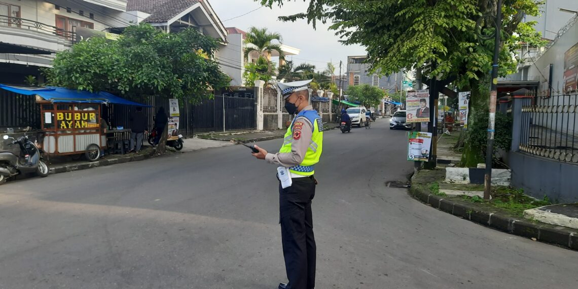 Polsek Warudoyong Gatur Lalu lintas pagi, Bentuk Pelayanan kepada Masyarakat guna terciptanya Kamseltibcar Lantas