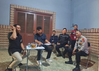 Antisipasi Gukamtibmas, anggota patroli Polsek Warudoyong Polres Sukabumi Kota Gencar Laksanakan Patroli Malam Hari.