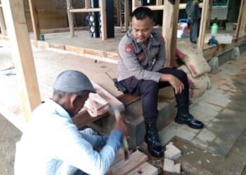 Anggota Samapta Polsek Warudoyong Laksanakan Patroli dialogis di Siang Hari