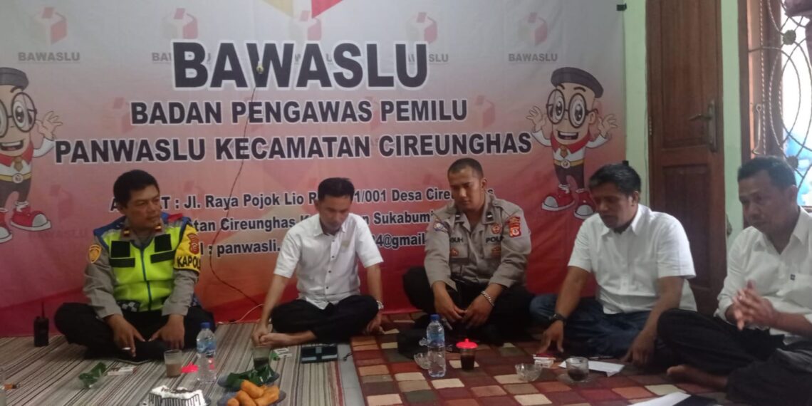 Laksanakan PAM dan Monitoring Tahapan Seleksi / Tes Wawancara Peserta Calon Petugas Pengawas TPS, Polsek Cireunghas