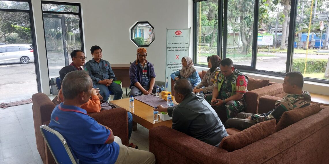 Wujud  Nyata Kedekatan POLRI Dengan Warga, Bhabinkamtibmas Lakukan Sambang Kepada Warga Binaan