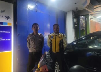 Antisipasi Kejahatan di Malam Hari Polsek Cisaat Gelar Patroli KRYD