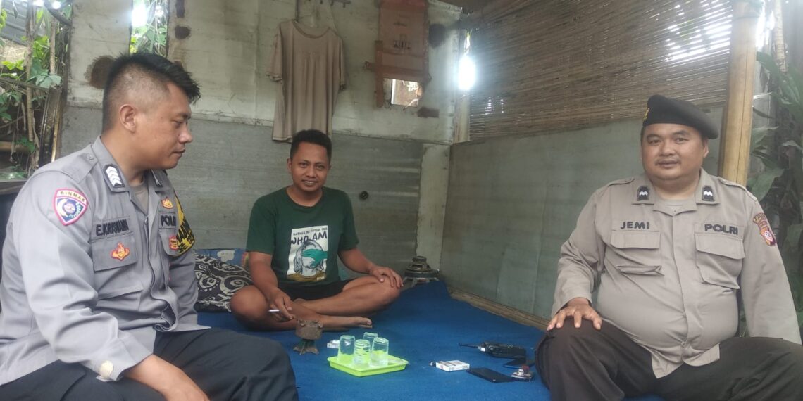 Bhabinkamtibmas Polsek Gunungguruh Berikan Himbauan Kamtibmas