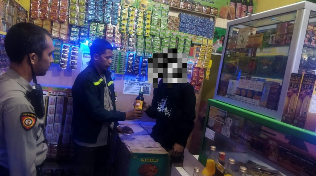 Laksanakan Operasi Minuman Keras (Miras) Polsek Citamiang Cipta Kondisi di Wilayah Hukumnya