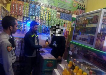 Laksanakan Operasi Minuman Keras (Miras) Polsek Citamiang Cipta Kondisi di Wilayah Hukumnya