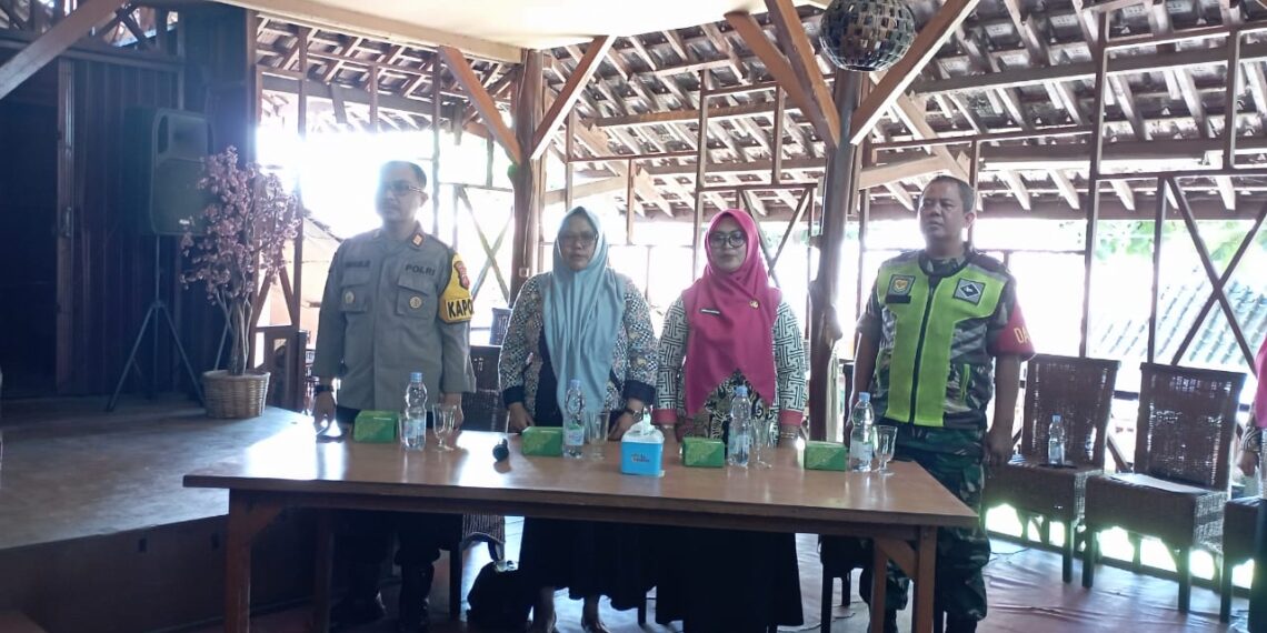 Hadiri Lokakarya Mini Triwulan Ke I Kapolsek Warudoyong