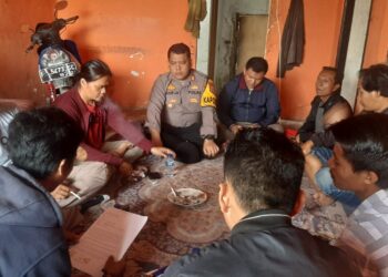 Giat Ngariung Sareng Kapolsek Sukalarang Pererat Tali Silaturahmi